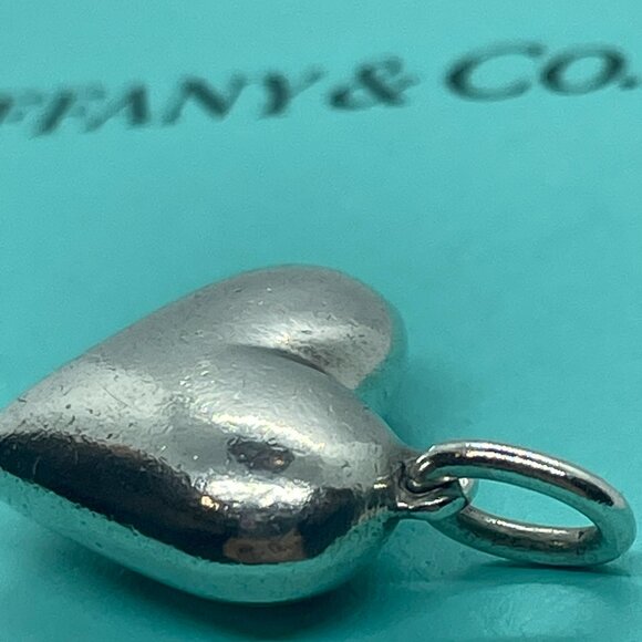 RARE Tiffany & Co. Blue Sapphire Etoile Heart Charm Pendant Sterling Silver - Picture 9 of 15
